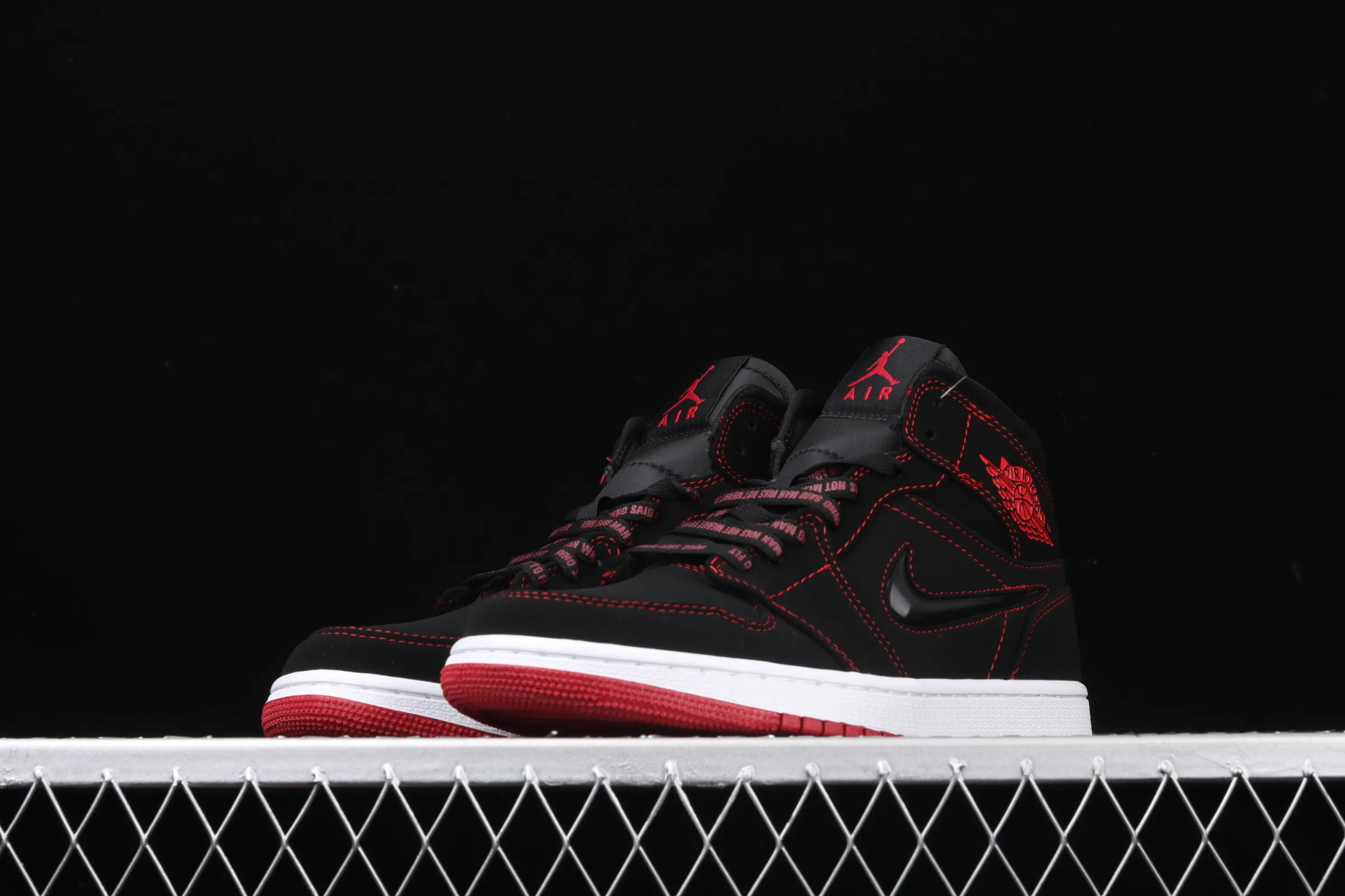 All categories Air Jordan Jordan series basketball shoes Air Jordan 1 Mid Air Jordan 1'07 Mid Fearless AJ1 Joe 1 Dark Night Red Suede Red CK5665-062
